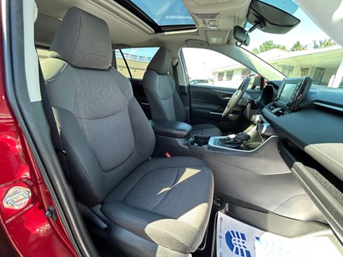 Used 2019 Toyota RAV4 XLE image 26