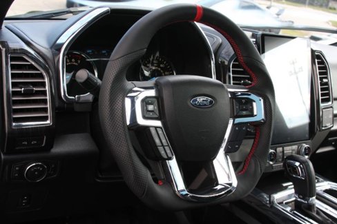 Used 2015 Ford F150 Lariat w/ Equipment Group 502A Luxury image 28