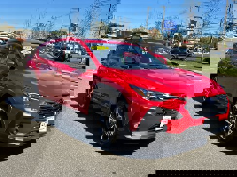 Used 2024 Subaru Crosstrek 2.0i Premium image 5