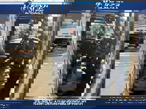 New 2025 Jeep Gladiator Sport image 16