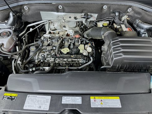 Used 2024 Volkswagen Atlas Cross Sport SE image 36