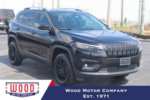 Used 2019 Jeep Cherokee Latitude Plus image 1