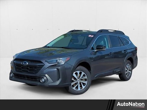 Used 2023 Subaru Outback Premium image 1