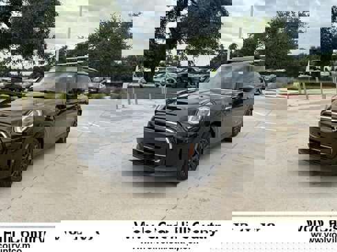 Used 2022 MINI Cooper SE image 1