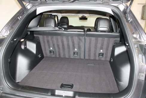 Used 2020 Jeep Cherokee Latitude Plus w/ Comfort/Convenience Group image 35