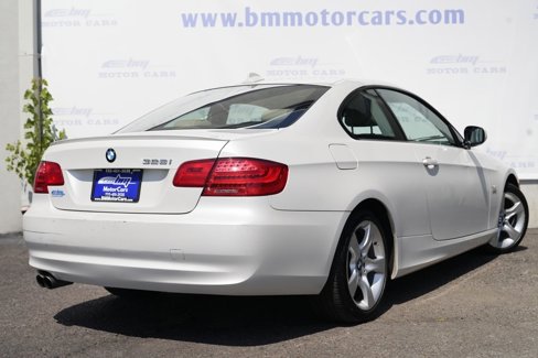 Used 2011 BMW 328i xDrive Coupe image 3