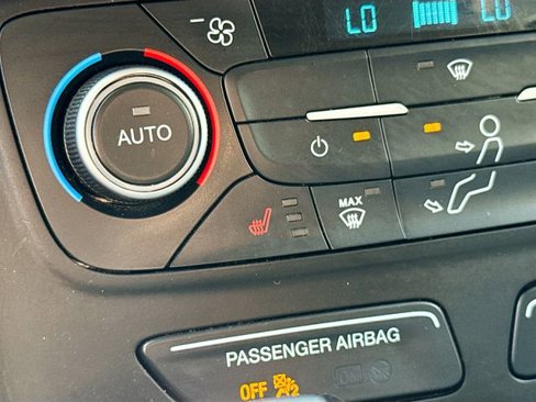 Used 2018 Ford Escape SEL image 20