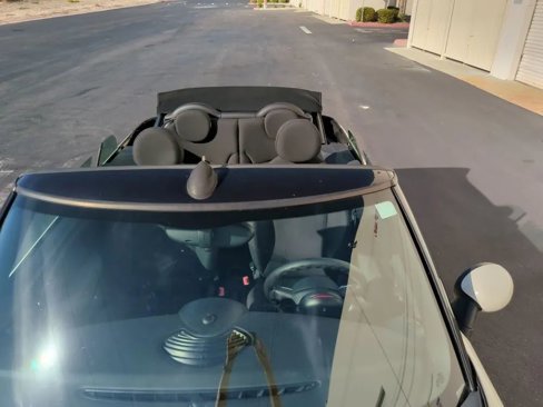 Used 2010 MINI Cooper Convertible image 29