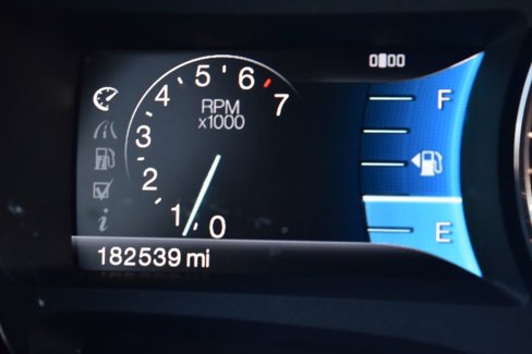 Used 2011 Ford Edge Limited image 25