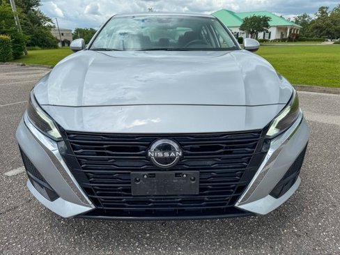 Used 2023 Nissan Altima 2.5 SV image 6