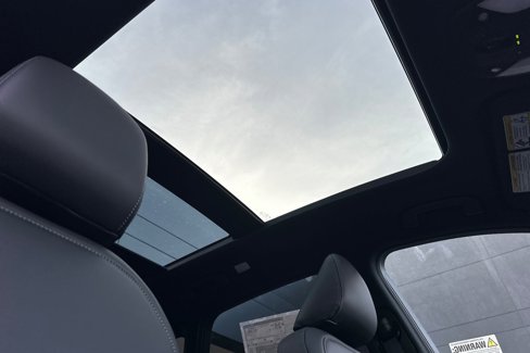 New 2025 INFINITI QX50 Sport image 18
