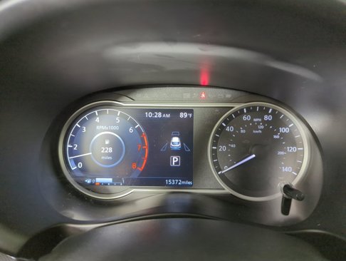 Used 2020 Nissan Kicks SV image 12