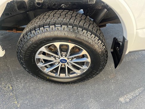 Used 2018 Ford F150 XLT w/ Equipment Group 301A Mid image 10