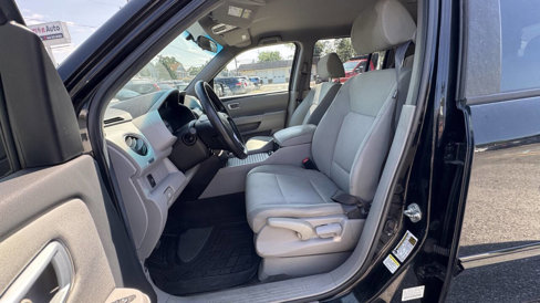 Used 2011 Honda Pilot LX image 24