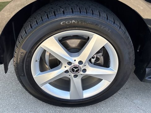 Used 2018 Mercedes-Benz GLE 350 4MATIC image 13