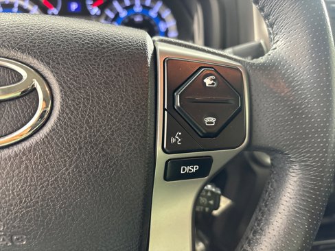 Used 2018 Toyota 4Runner SR5 Premium image 26