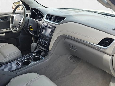 Used 2015 Chevrolet Traverse LTZ image 23