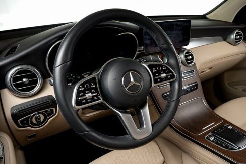 Used 2022 Mercedes-Benz GLC 300 4MATIC w/ Premium Package Lite image 29