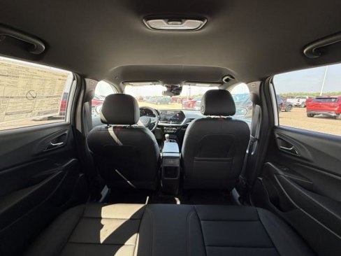 New 2025 Chevrolet Trax RS image 26