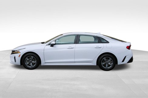 Used 2024 Kia K5 LXS image 8