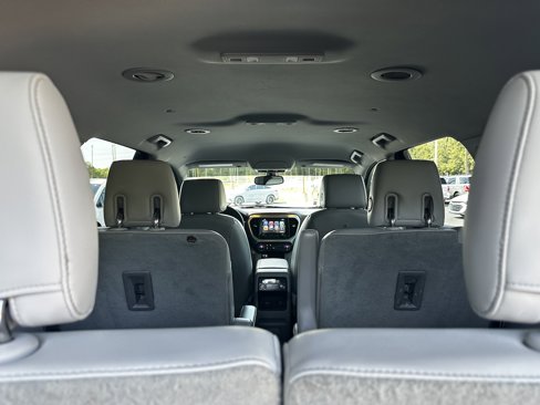 Used 2018 GMC Acadia SLT image 41