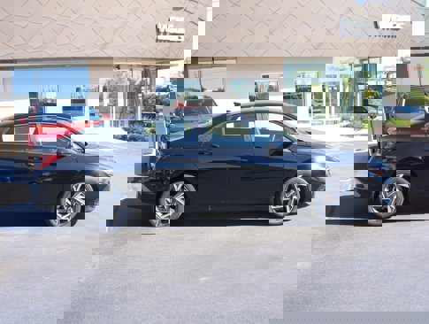 New 2025 Hyundai Elantra Sport image 2