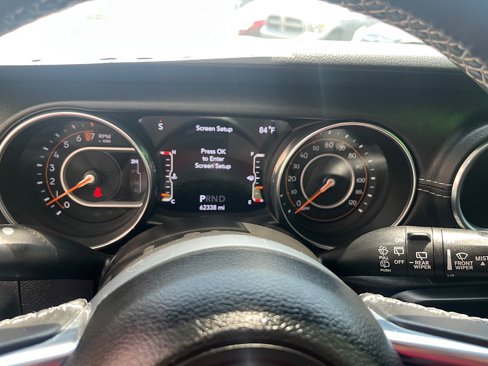 Used 2021 Jeep Wrangler Unlimited Sahara w/ Uconnect 4C Nav & Sound Group image 30