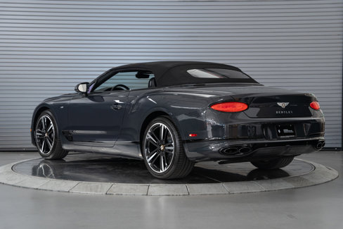 Used 2020 Bentley Continental GT image 21
