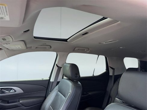 Used 2020 Chevrolet Traverse RS w/ LPO, Floor Liner Package image 11