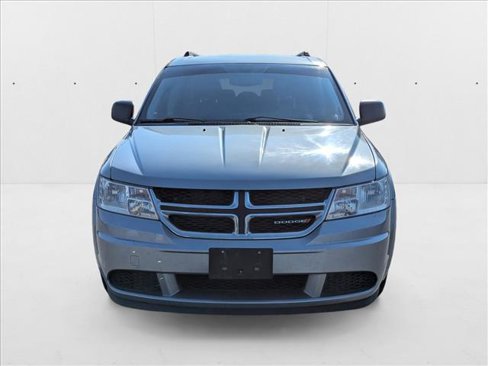 Used 2016 Dodge Journey SE w/ Flexible Seating Group image 2