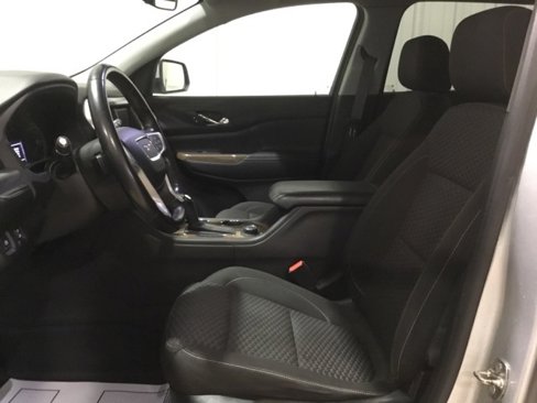 Used 2019 GMC Acadia SLE w/ LPO, Floor Liner Package image 25