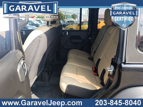 Used 2023 Jeep Wrangler Willys image 37