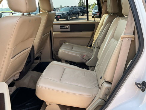 Used 2013 Ford Expedition XLT image 8