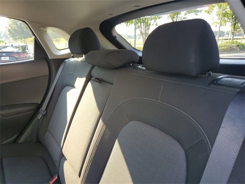 Used 2023 Hyundai Kona SEL image 9