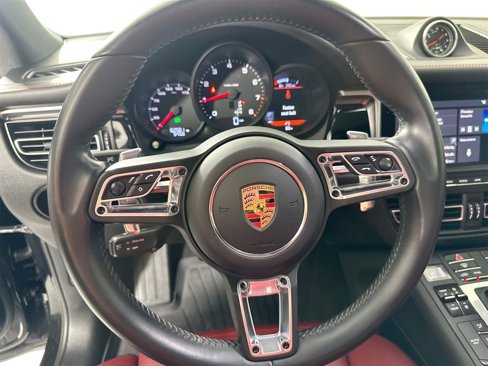 Certified 2020 Porsche Macan image 20