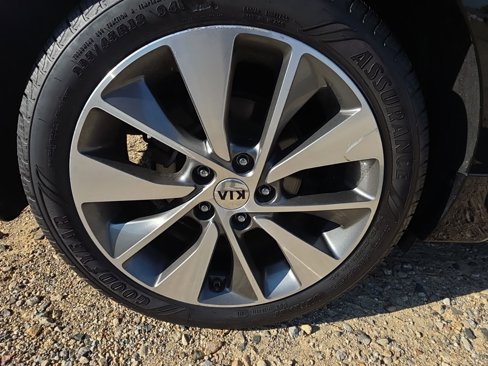 Used 2019 Kia Optima S image 11