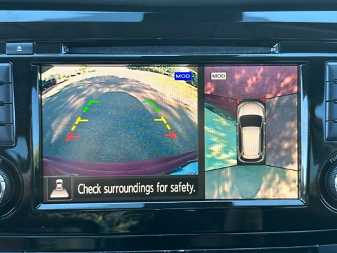 Used 2020 Nissan Rogue SV w/ Premium Package image 31
