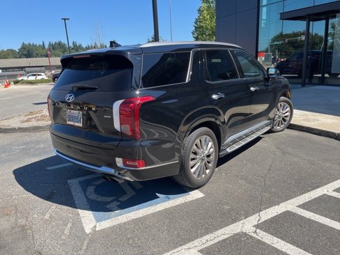 Used 2020 Hyundai Palisade Limited image 2