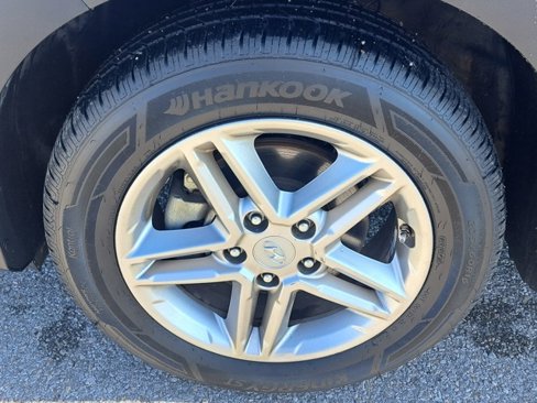 Used 2021 Hyundai Kona SE image 9