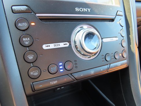 Used 2020 Ford Fusion Energi Titanium image 27
