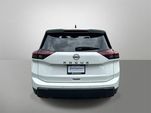 Certified 2024 Nissan Rogue S image 26