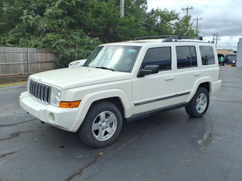 Used 2008 Jeep Commander Limited w/ Quadra-Drive II 4X4 Group image 6