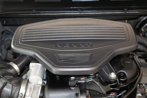 Used 2021 Cadillac XT6 Premium Luxury image 4