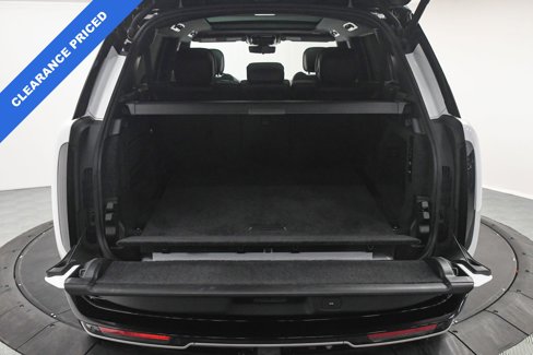 Used 2025 Land Rover Range Rover Long Wheelbase SE image 7