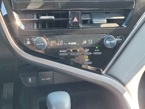 Used 2024 Toyota Camry XSE image 21