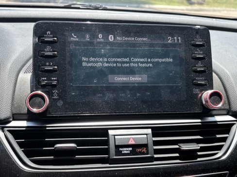 Used 2019 Honda Accord Sport image 11