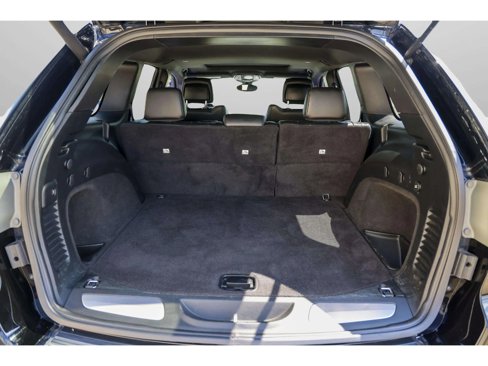 Used 2018 Jeep Grand Cherokee Limited image 28