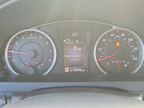 Used 2016 Toyota Camry SE image 29