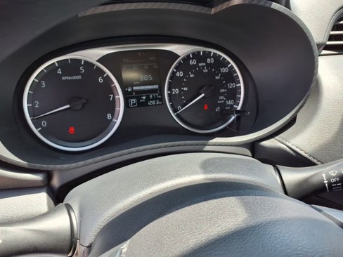 Certified 2025 Nissan Versa S image 19