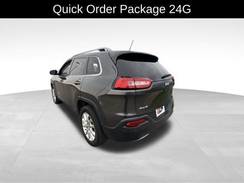Used 2015 Jeep Cherokee Limited w/ Luxury Group image 5